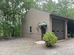 Pressure Washing & Exterior Painting in Falls Church, VA (1)