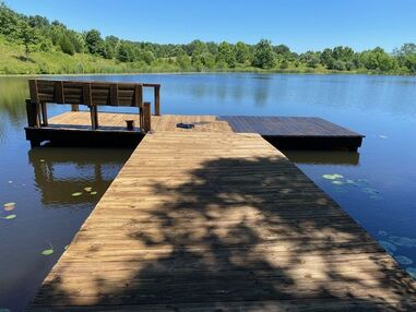 Applying Water Sealer & Pressure Washing in Vienna, VA (2)